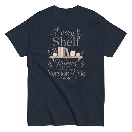 Book lover tee with shelves design