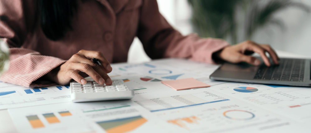 Tips to Help You Manage Your Small Business Accounting